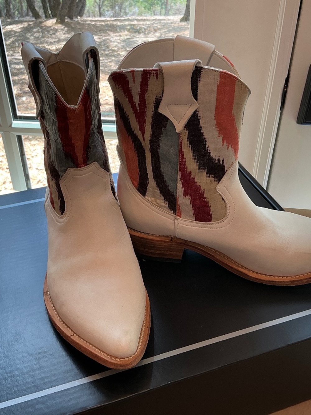 Leather cowgirl boots